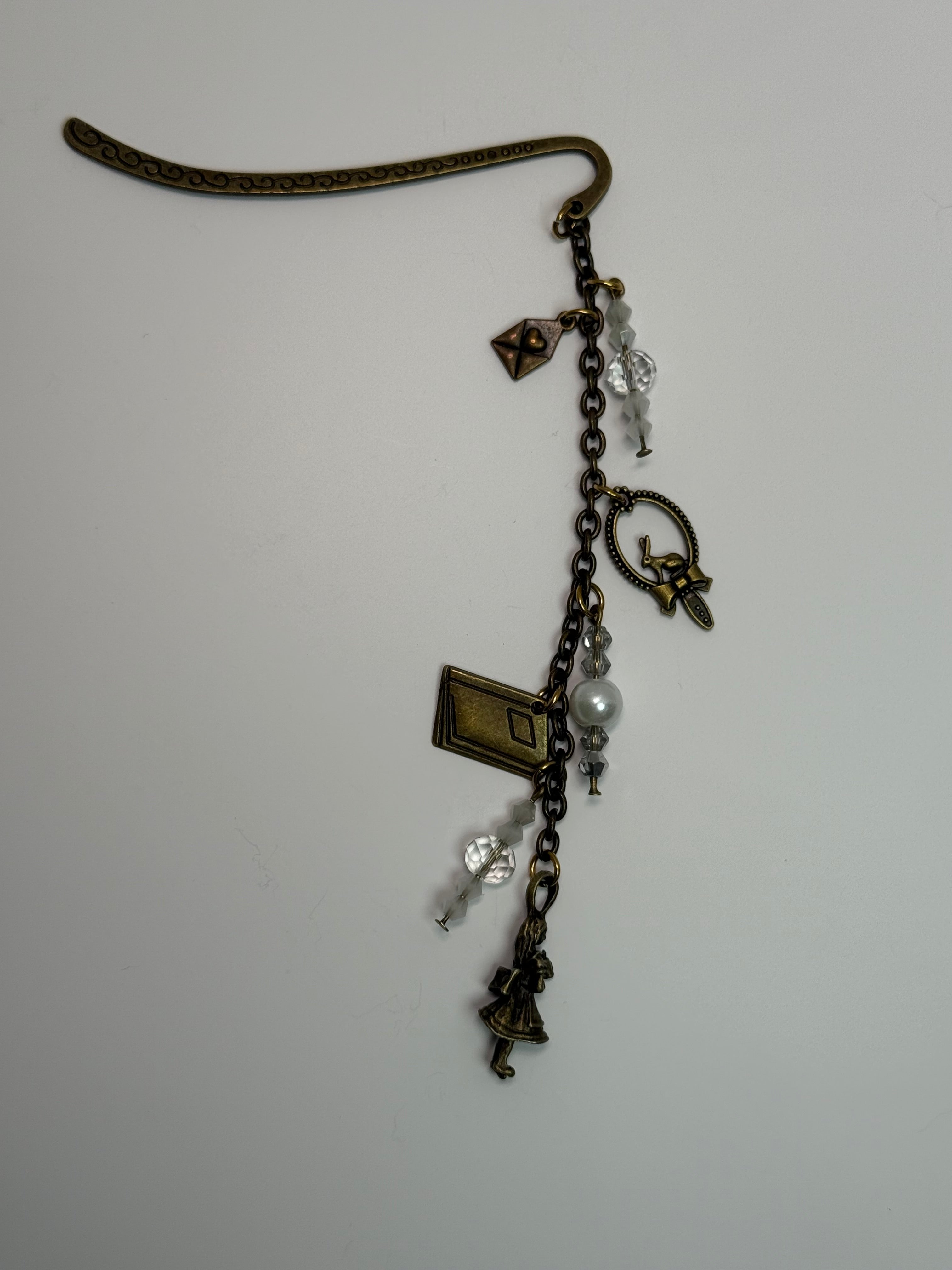 alice’s hidden key