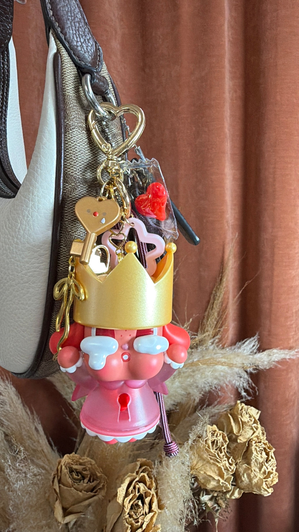 unlock me cry baby crying for love series charm B