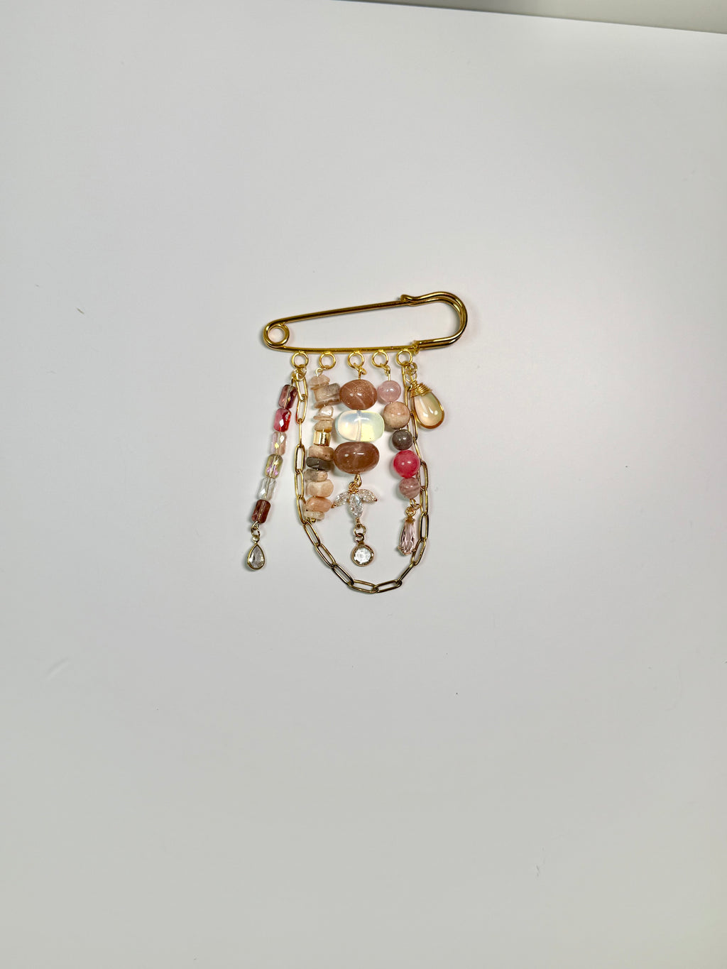 blush mirage charm pin